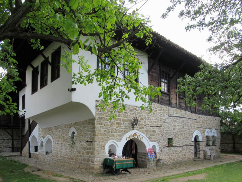 قلاع بلغاريا التاريخية – فيليكو تارنوفو وأرباناسي 