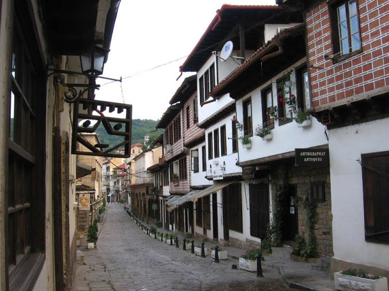 قلاع بلغاريا التاريخية – فيليكو تارنوفو وأرباناسي 