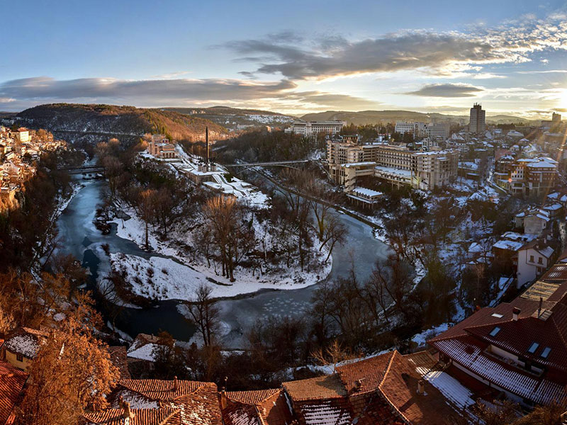 قلاع بلغاريا التاريخية – فيليكو تارنوفو وأرباناسي 