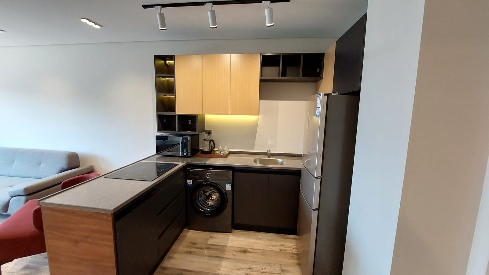 Maison 7  (ميزون 7)