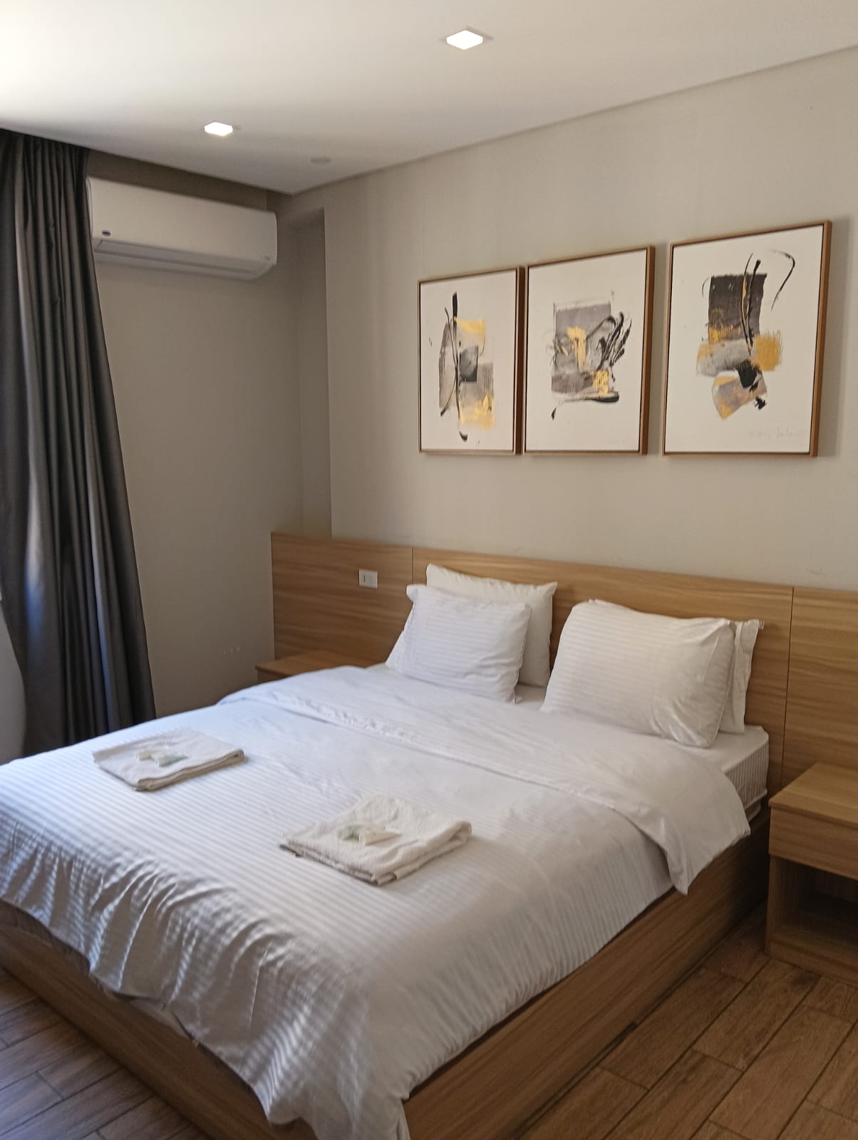 Maison 7  (ميزون 7)